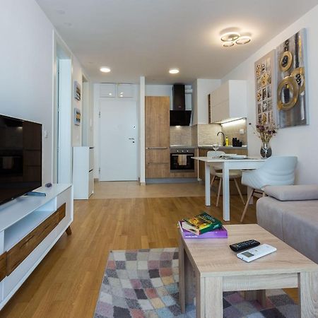 Tanja Modern Apartment With Balcony And Parking Garage Zadar Exterior foto